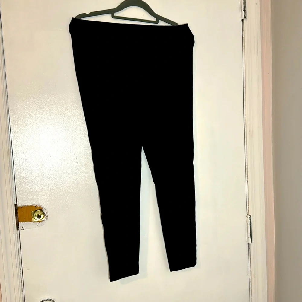 Pre loved express leggings. Gently care for no rips hair stains. - Picture 1 of 3